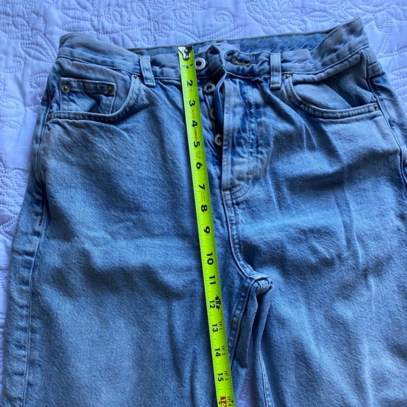 Jean - Picture 4 of 7